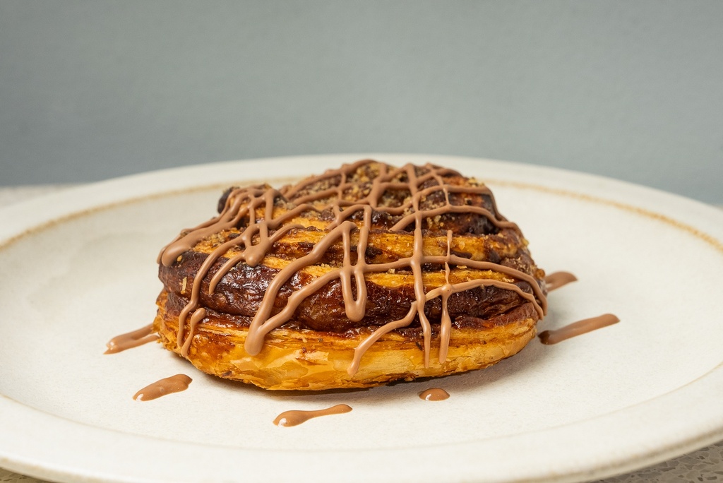 CINNAMON ROLL - سينامون رول