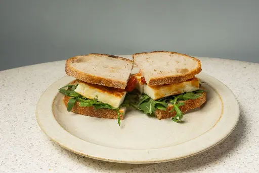 ﻿HALLOUMI SANDWICH - ساندويتش حلومي ﻿