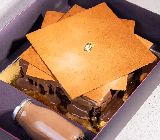 WHOLE J CHOCOLATE CAKE
