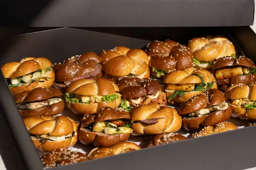 BOX OF MINI SANDWICHES 20PCS